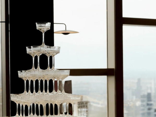 BRUNCH IN THE SKY